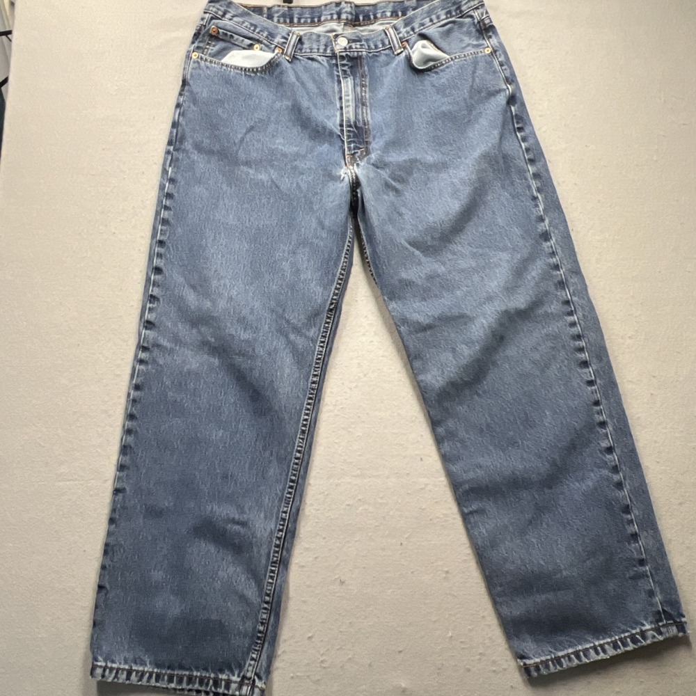 Levi's 550 Relaxed Fit Jeans Mens 40x30 Medium Wash Denim Distressed Workwear